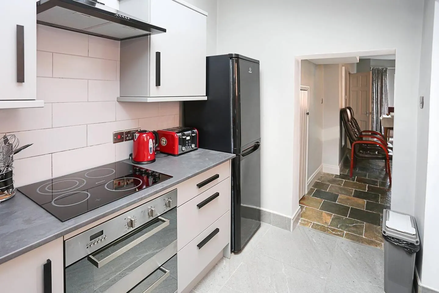 Holiday home Gateway Abode Near City Centre W Street Parking Belfast