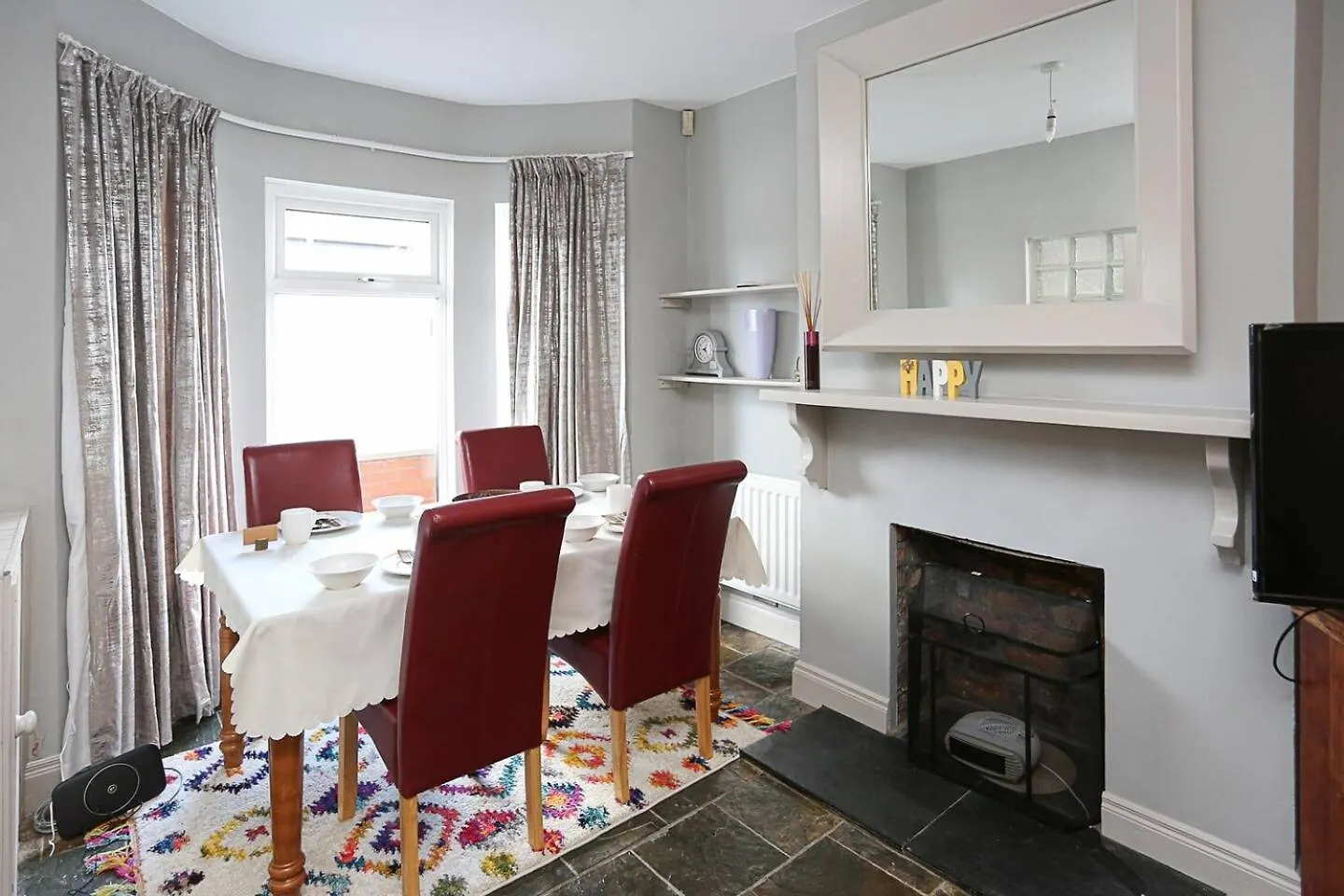 Gateway Abode Near City Centre W Street Parking Belfast